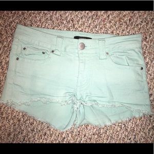 //FOREVER 21// 💚 MINT GREEN SHORTS!!